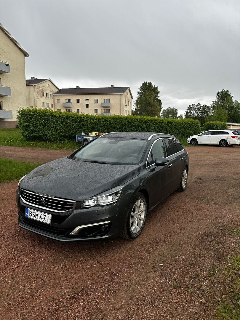 PEUGEOT 508 2015