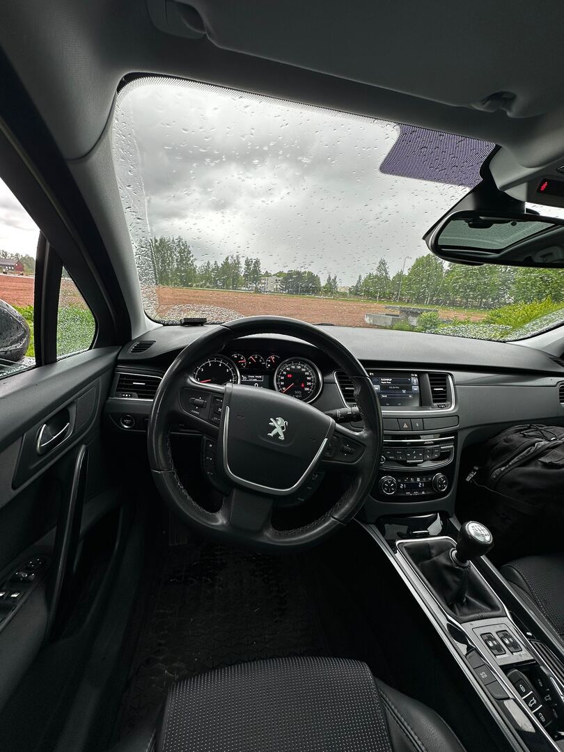 PEUGEOT 508 2015
