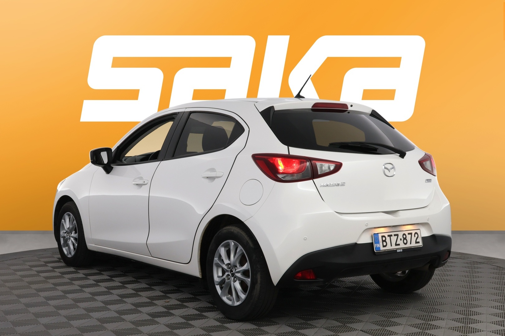MAZDA Mazda2 2018