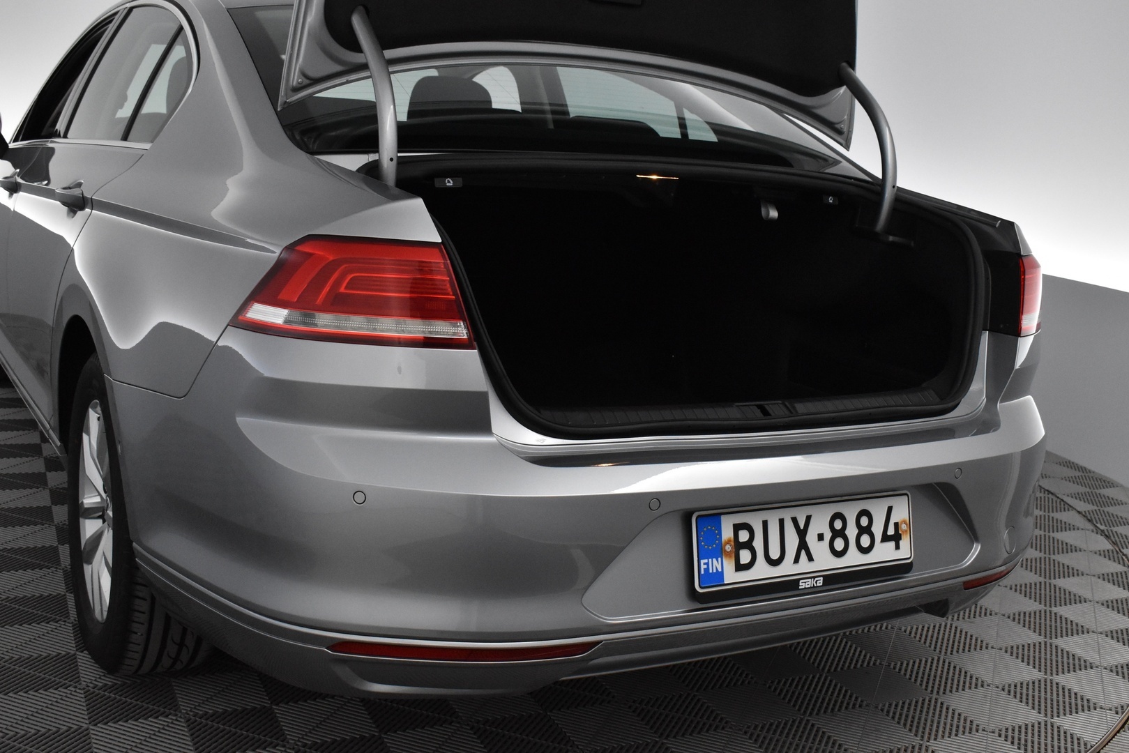 VOLKSWAGEN Passat 2018