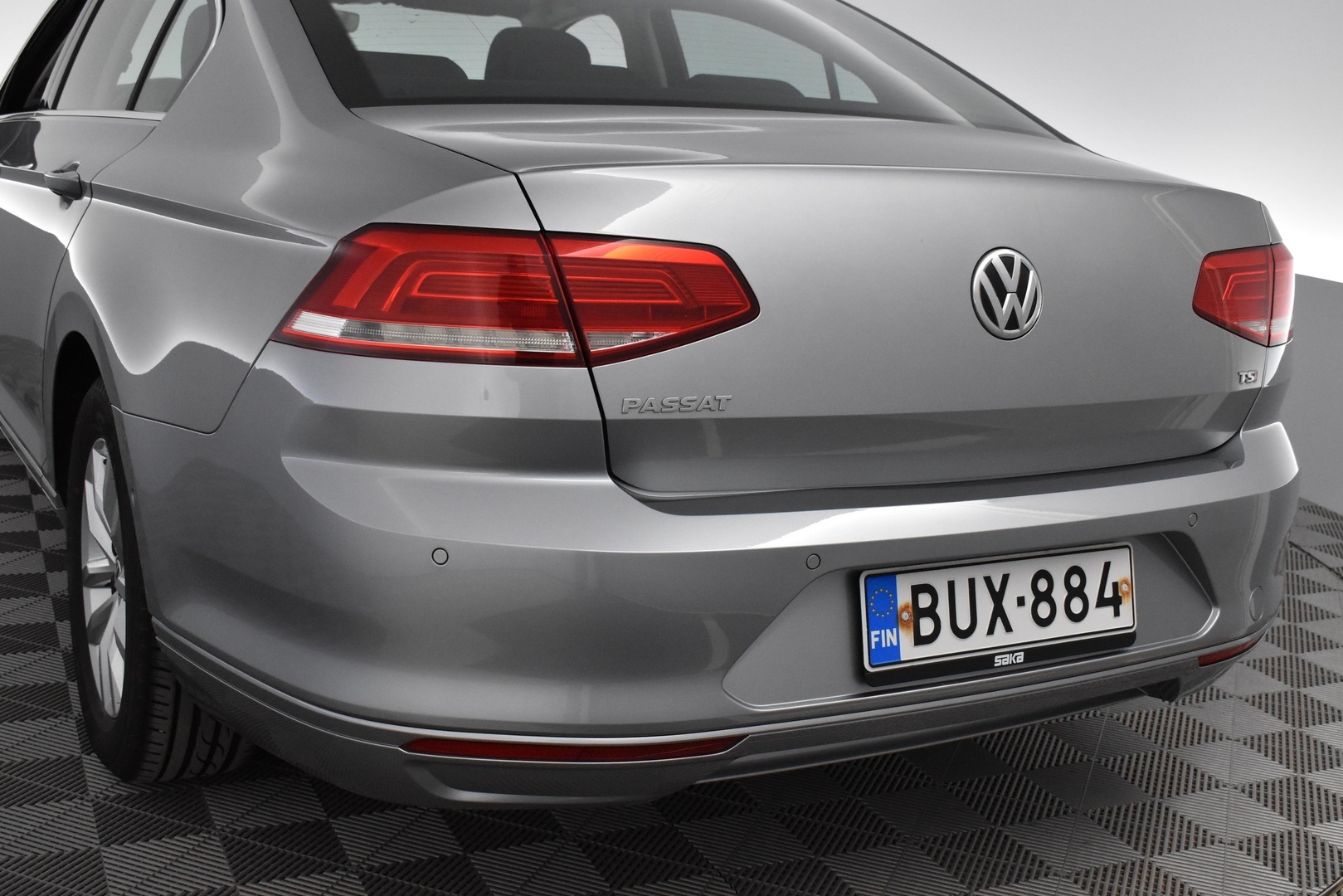 VOLKSWAGEN Passat 2018