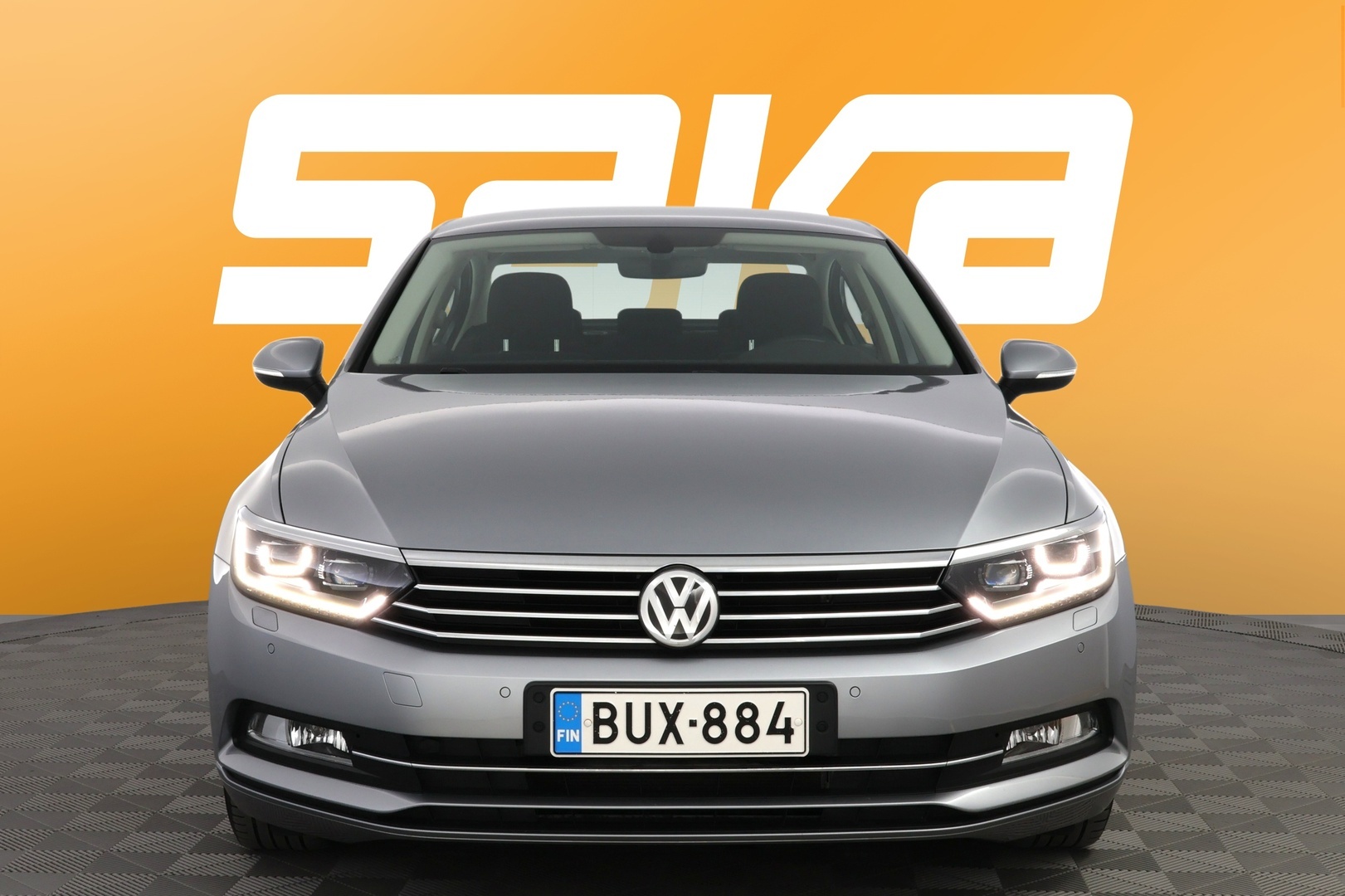 VOLKSWAGEN Passat 2018