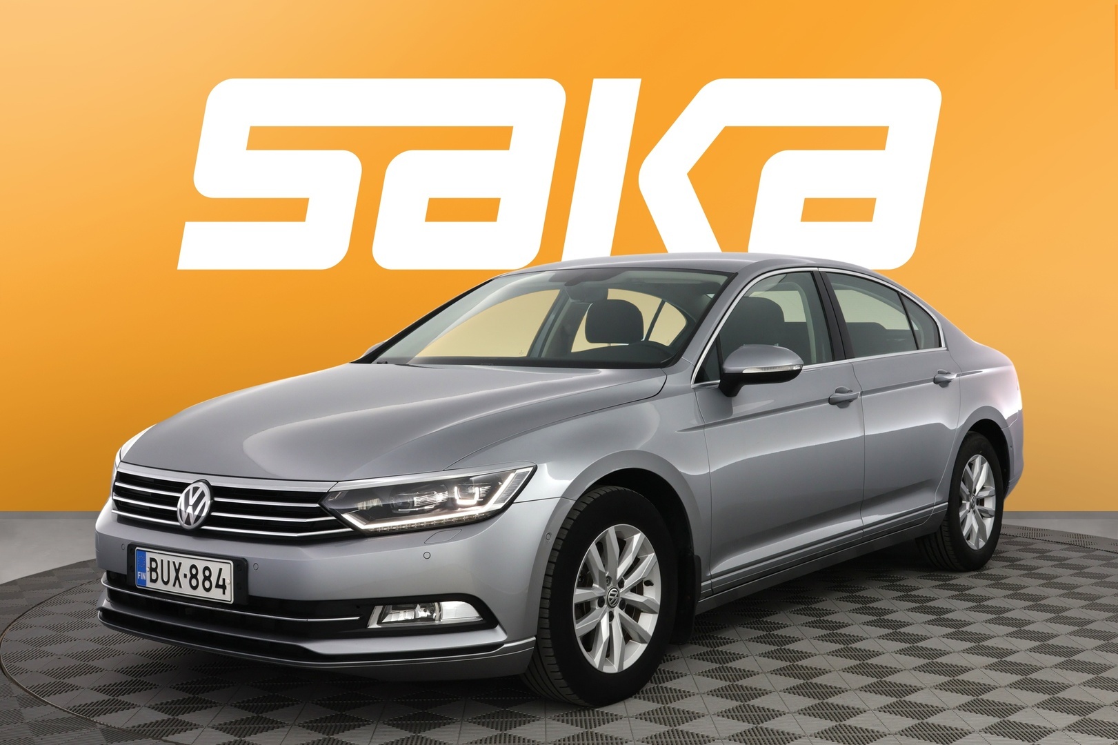 VOLKSWAGEN Passat 2018