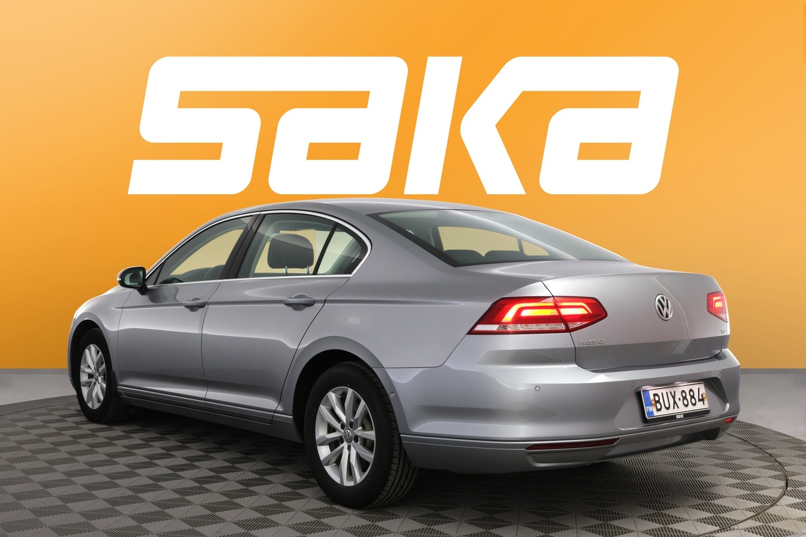 VOLKSWAGEN Passat 2018
