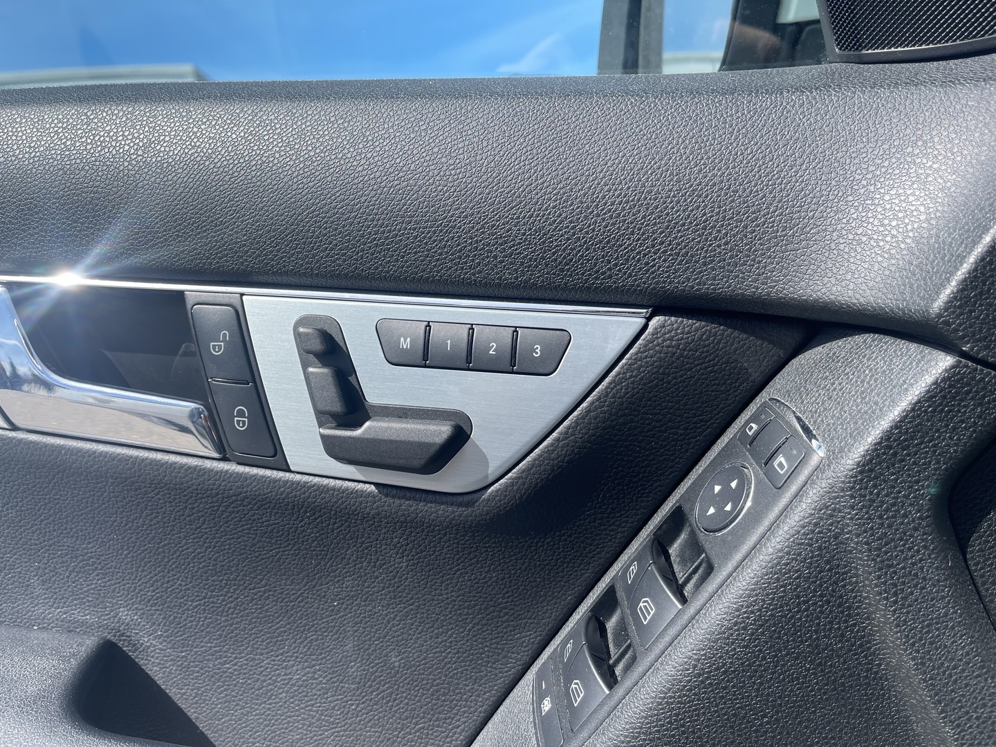 MERCEDES-BENZ C 2007