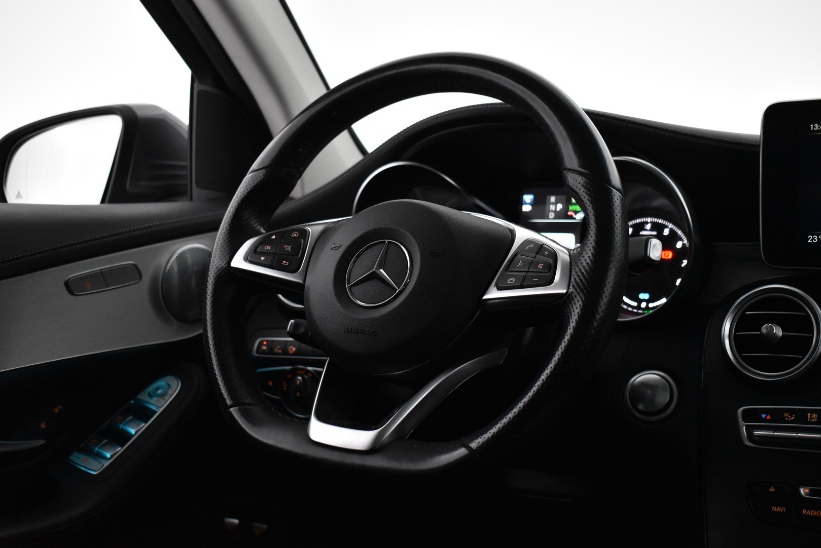 MERCEDES-BENZ GLC 2018