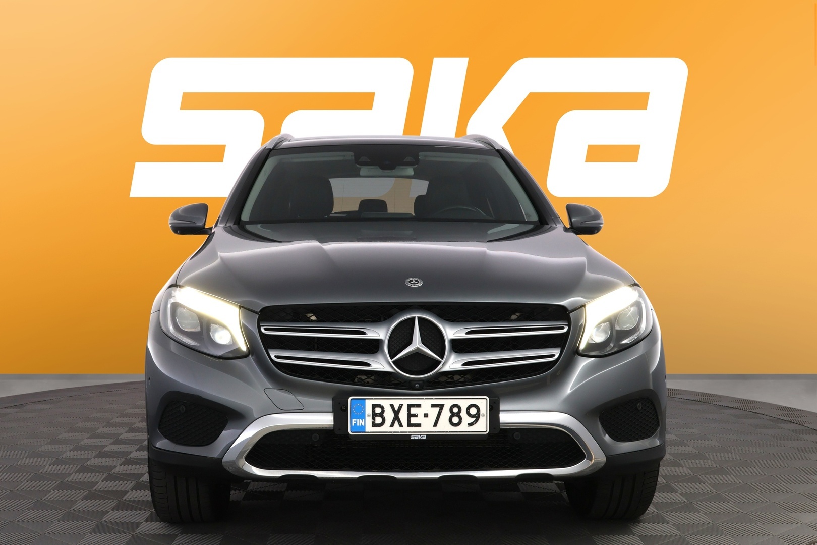 MERCEDES-BENZ GLC 2018