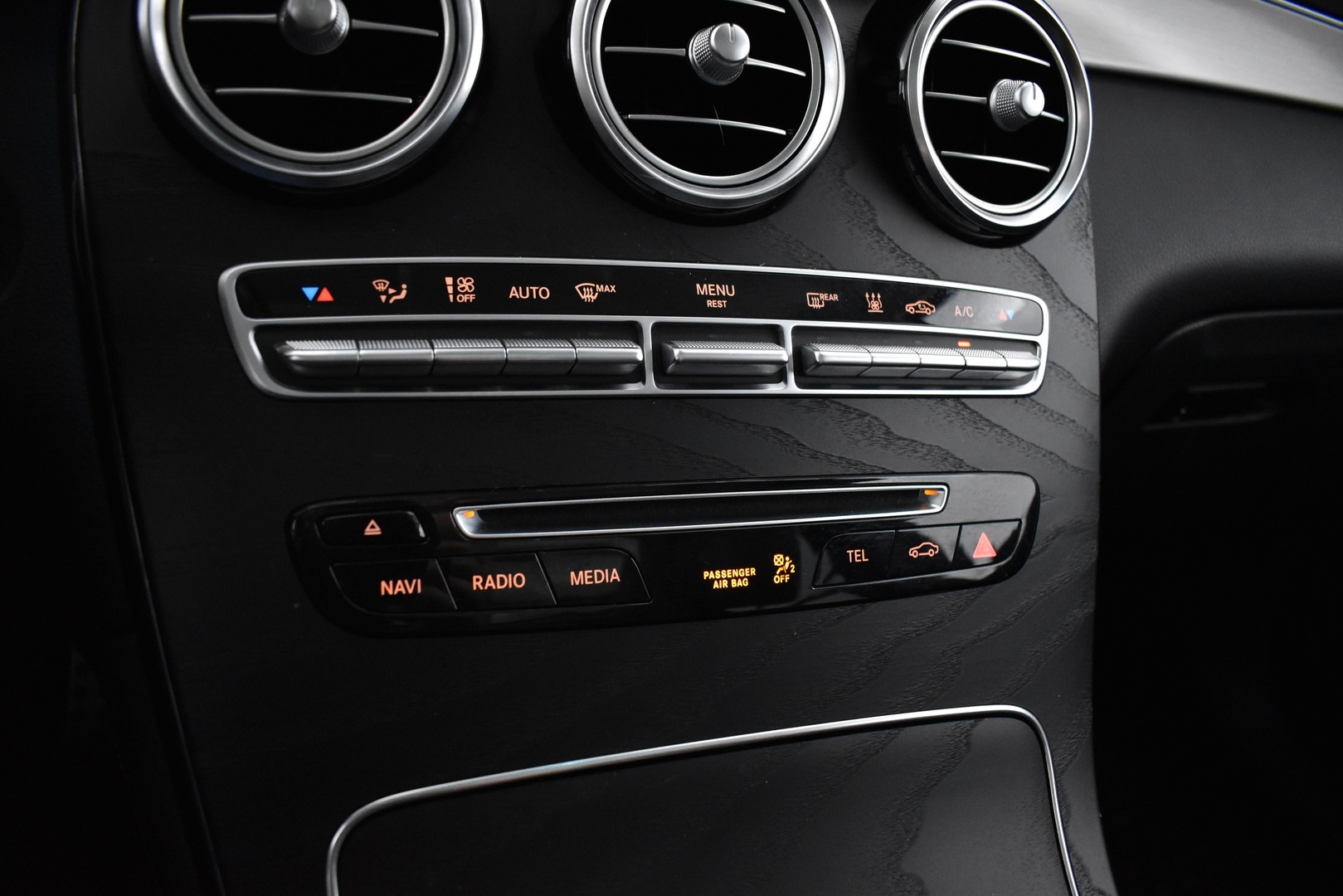 MERCEDES-BENZ GLC 2018