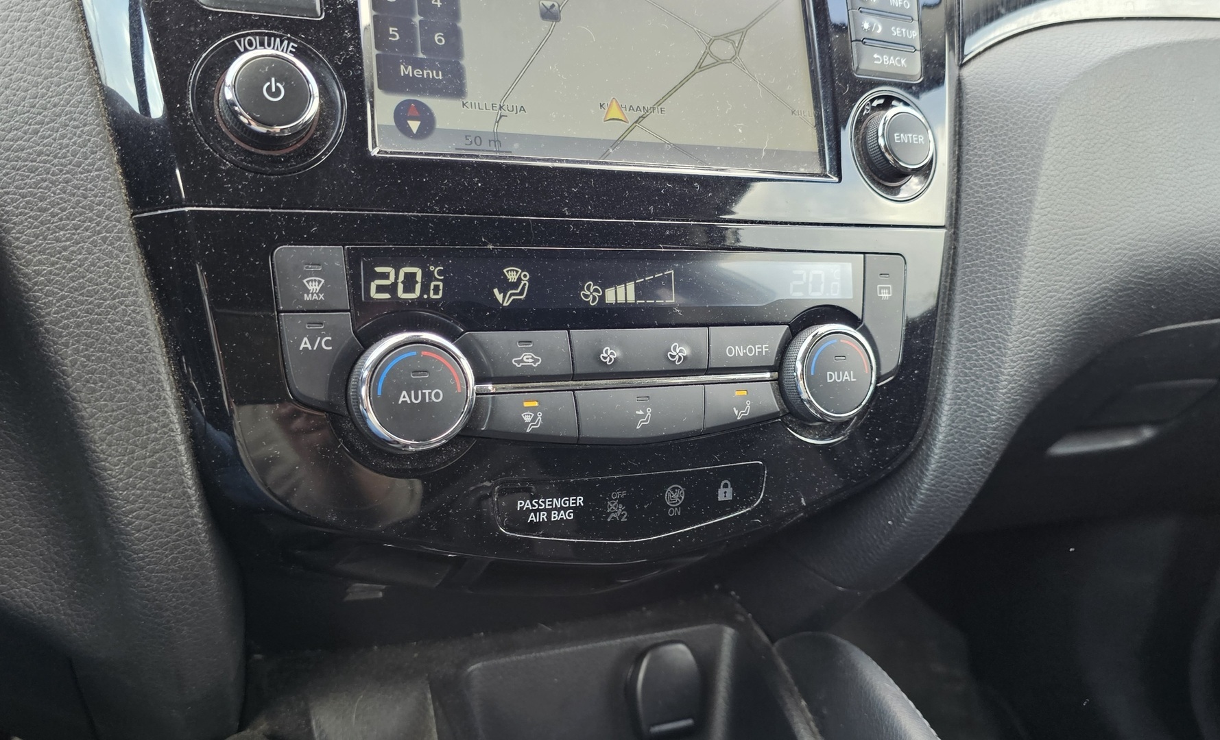 NISSAN Qashqai 2018