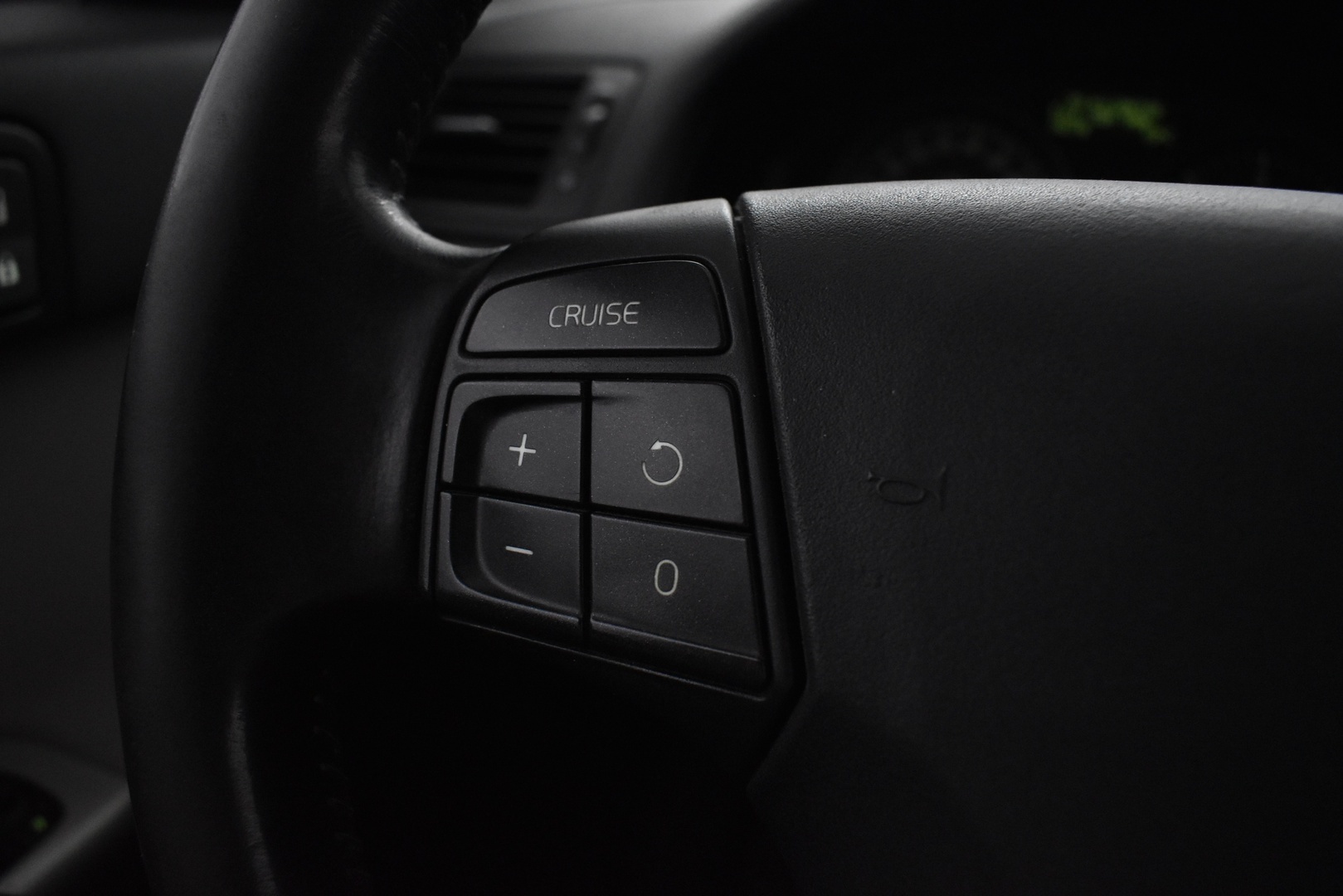 VOLVO V50 2009