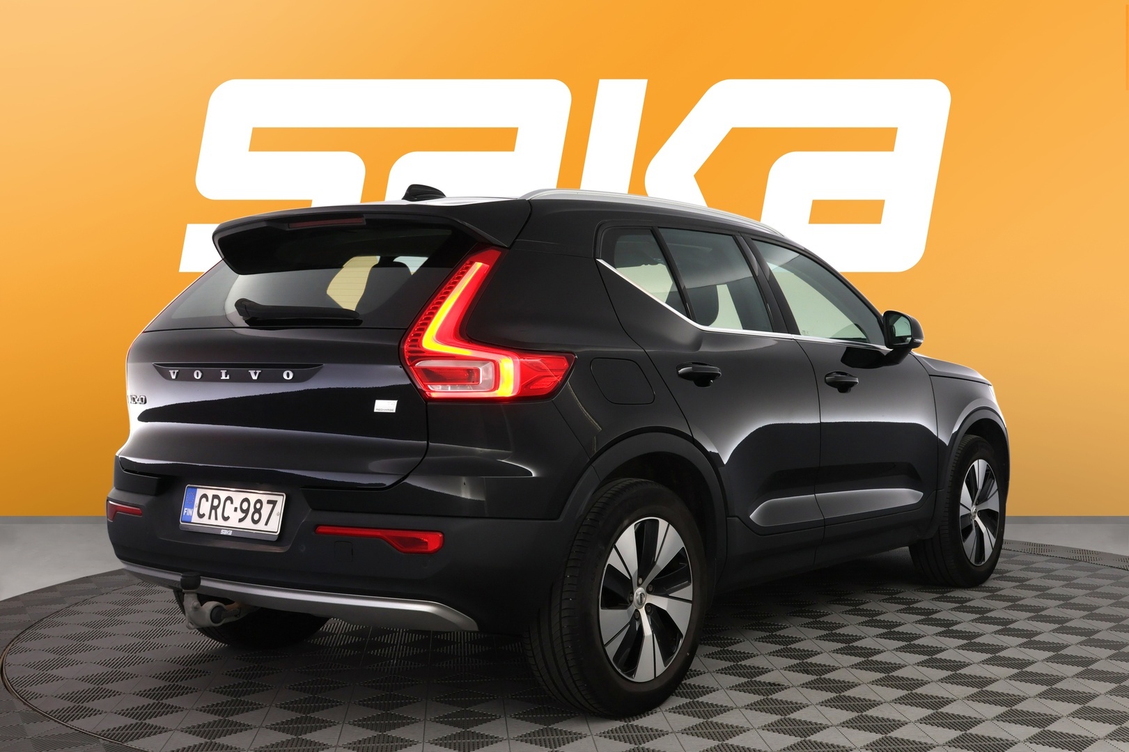 VOLVO XC40 2021