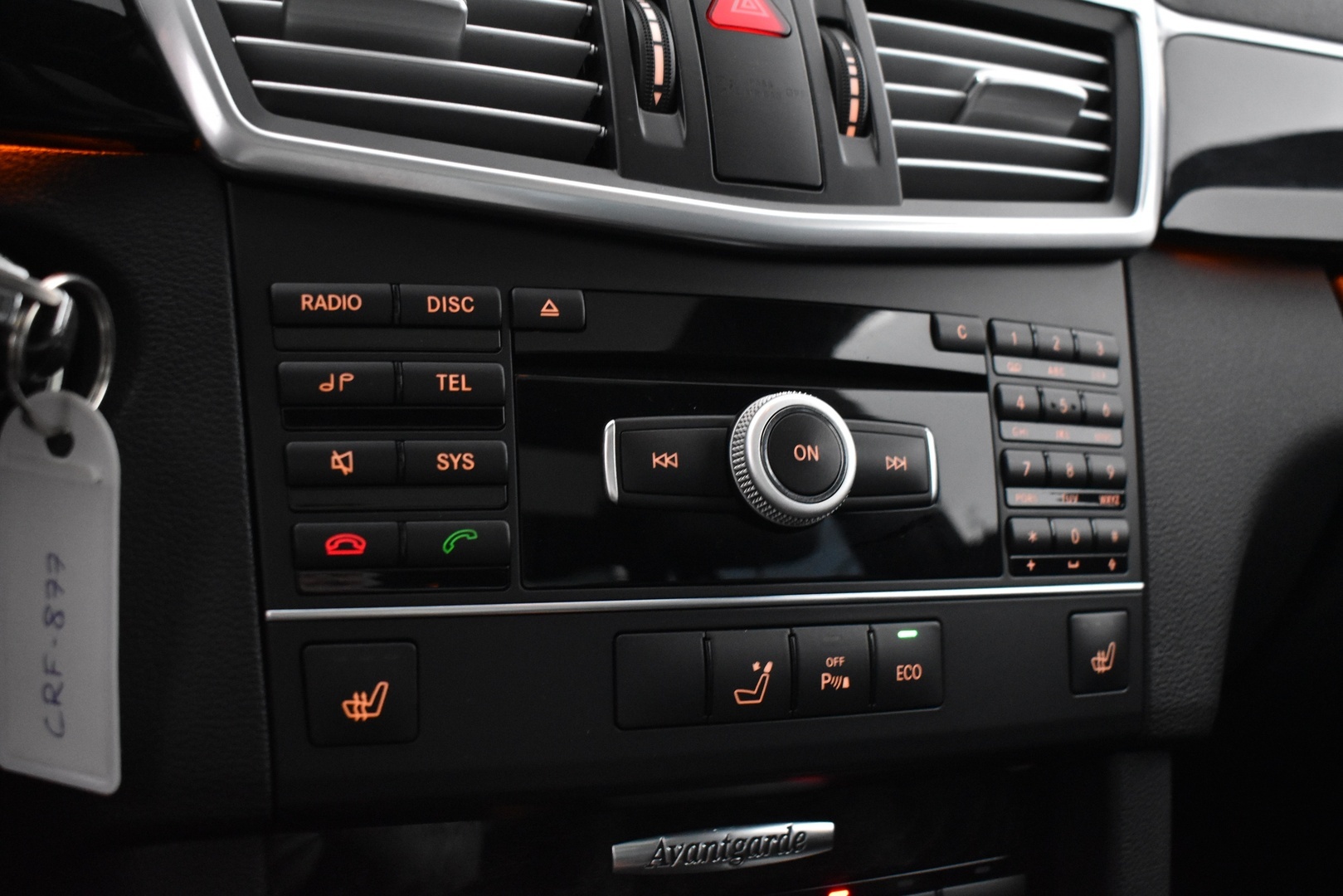 MERCEDES-BENZ E 2012