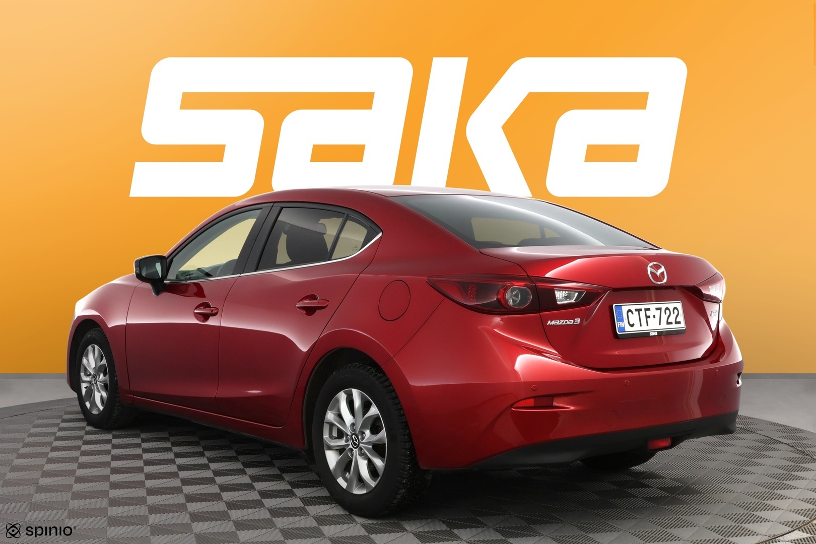 MAZDA 3 2015