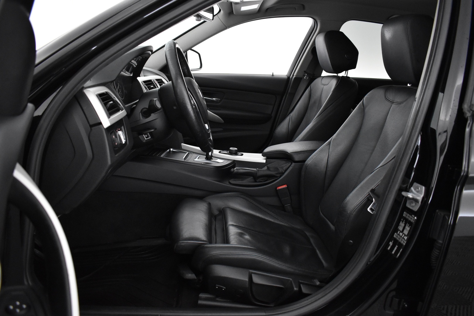 BMW 318 2018