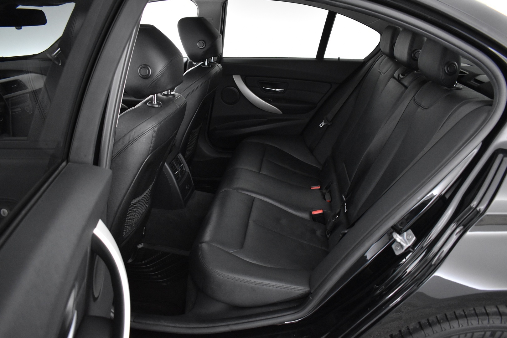BMW 318 2018