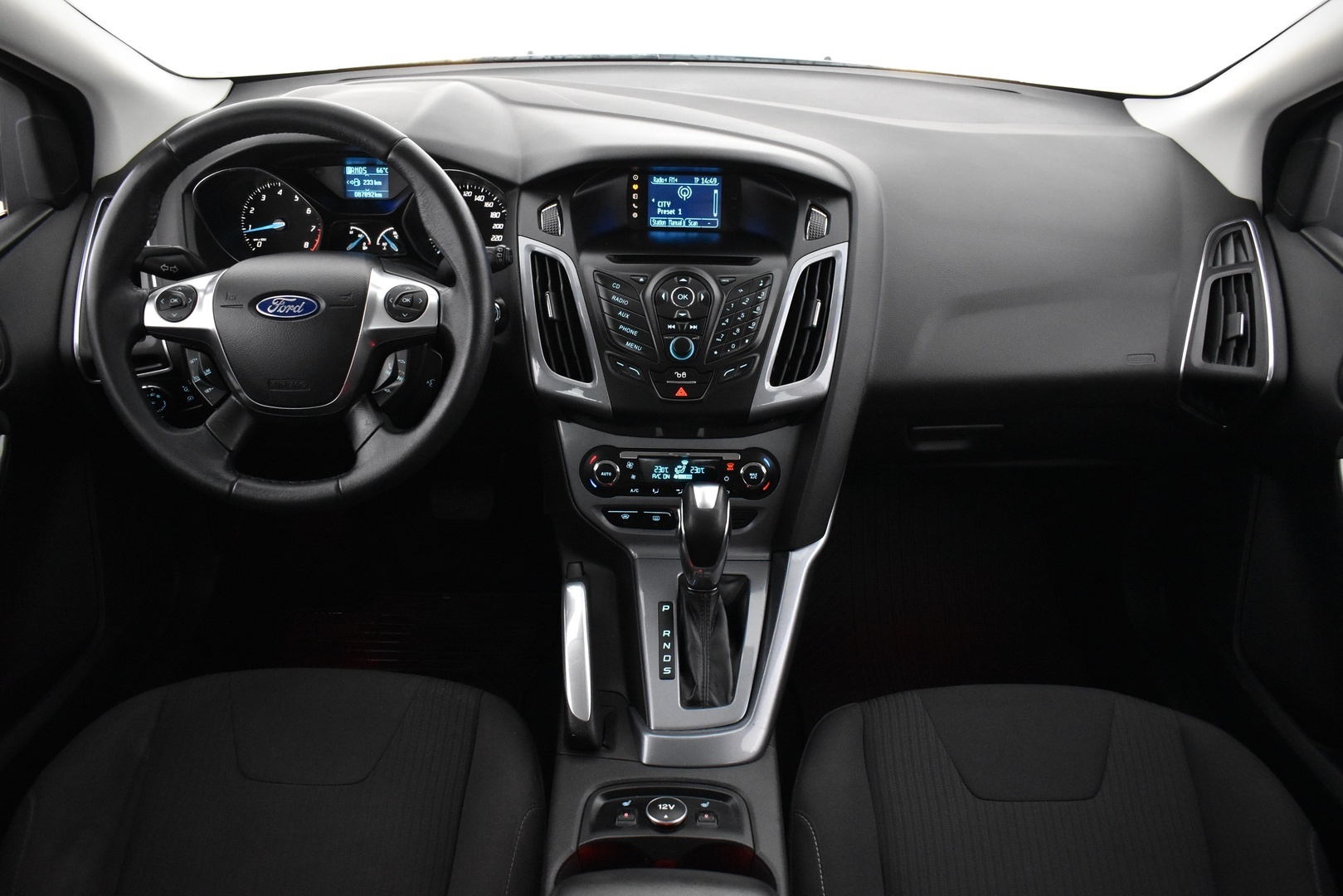 FORD Focus 2012