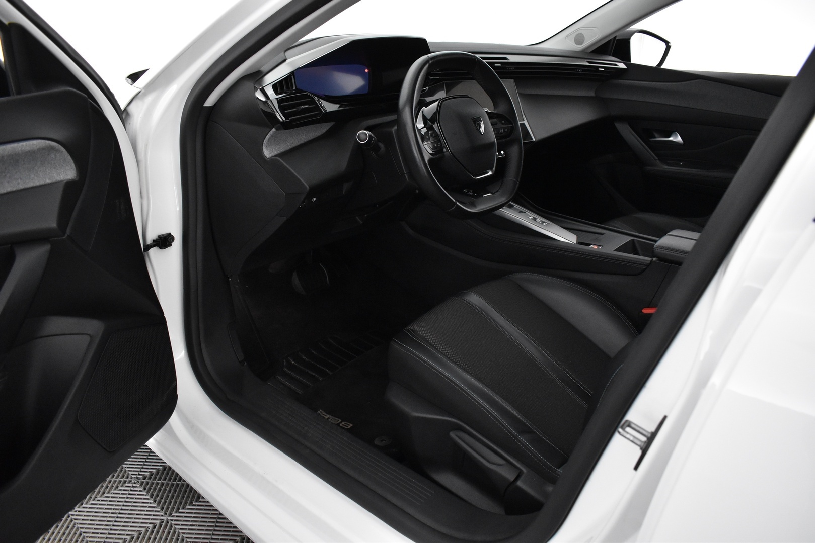 PEUGEOT 308 2022
