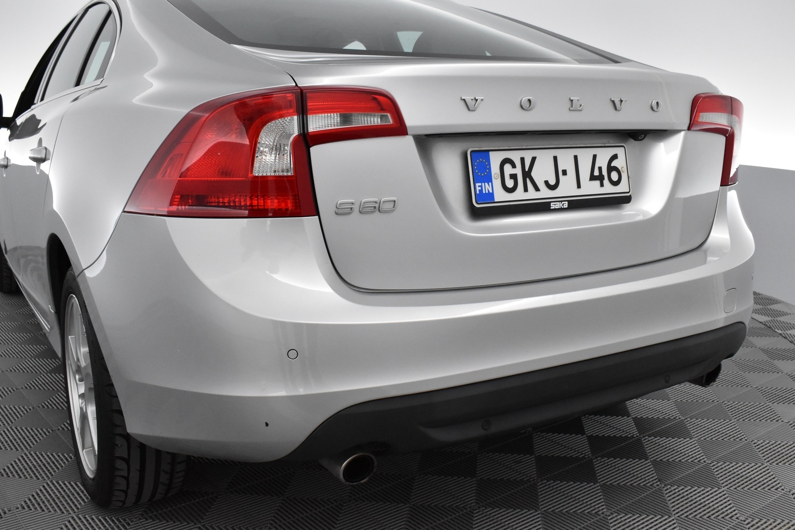 VOLVO S60 2011