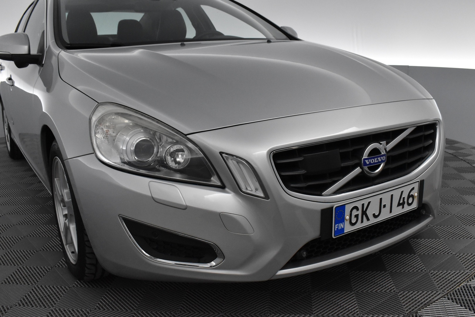 VOLVO S60 2011