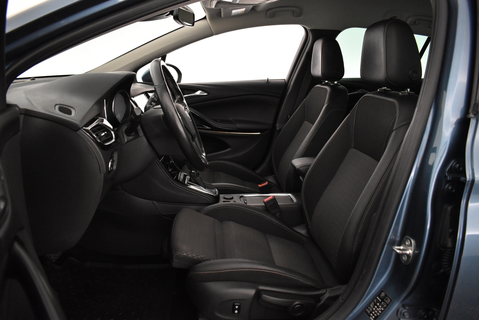 OPEL Astra 2017