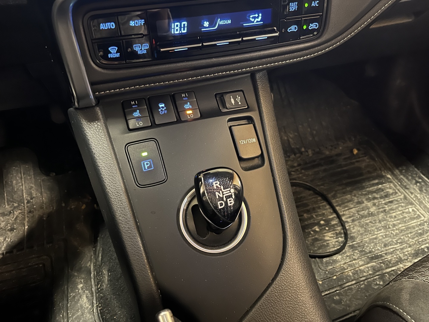 TOYOTA Auris 2019