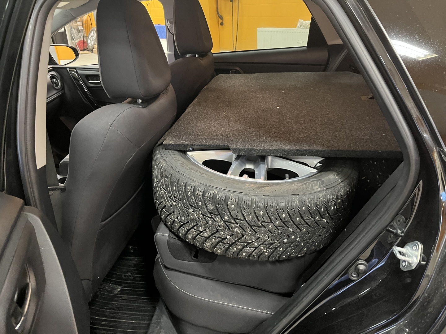 TOYOTA Auris 2019