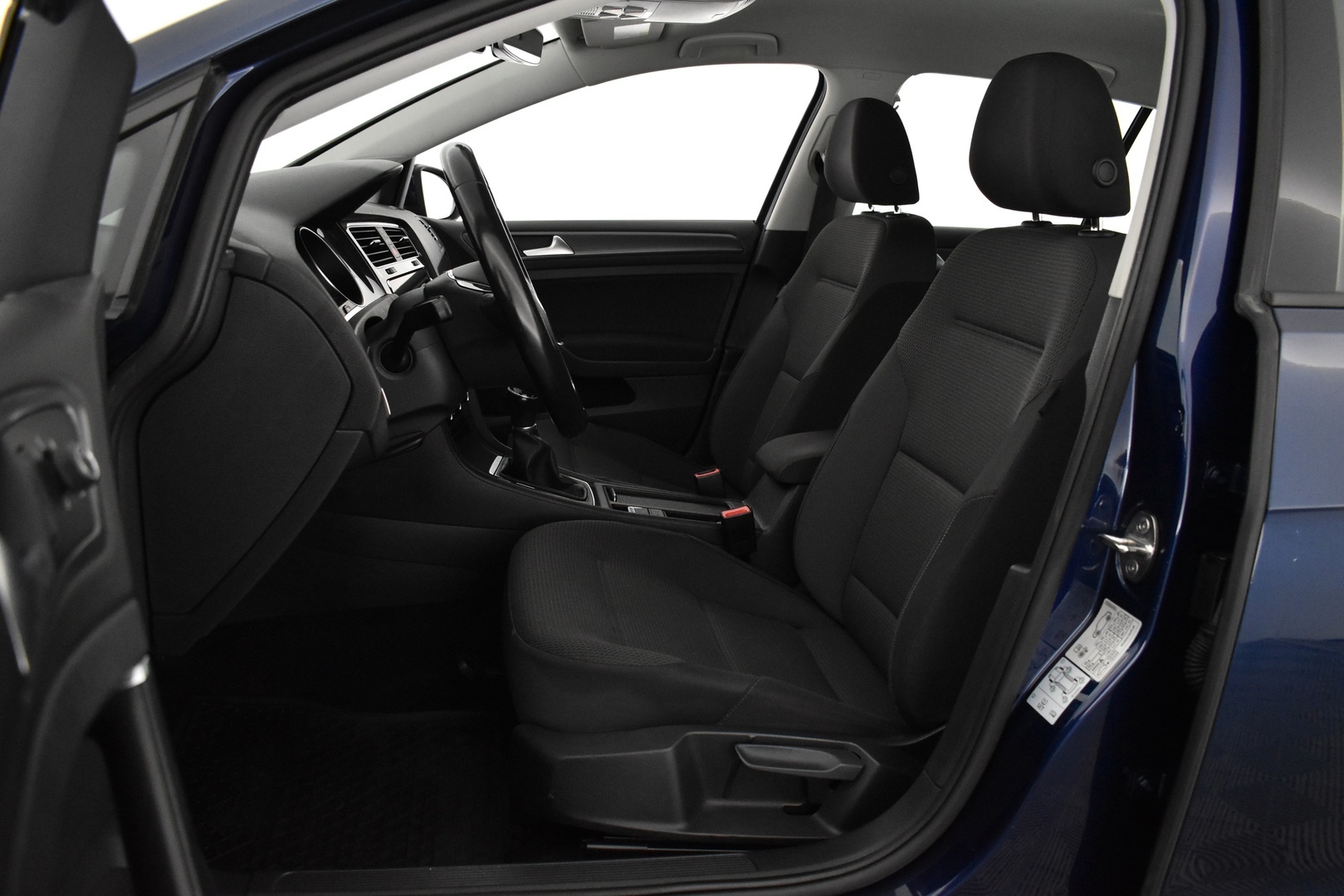 VOLKSWAGEN Golf 2019