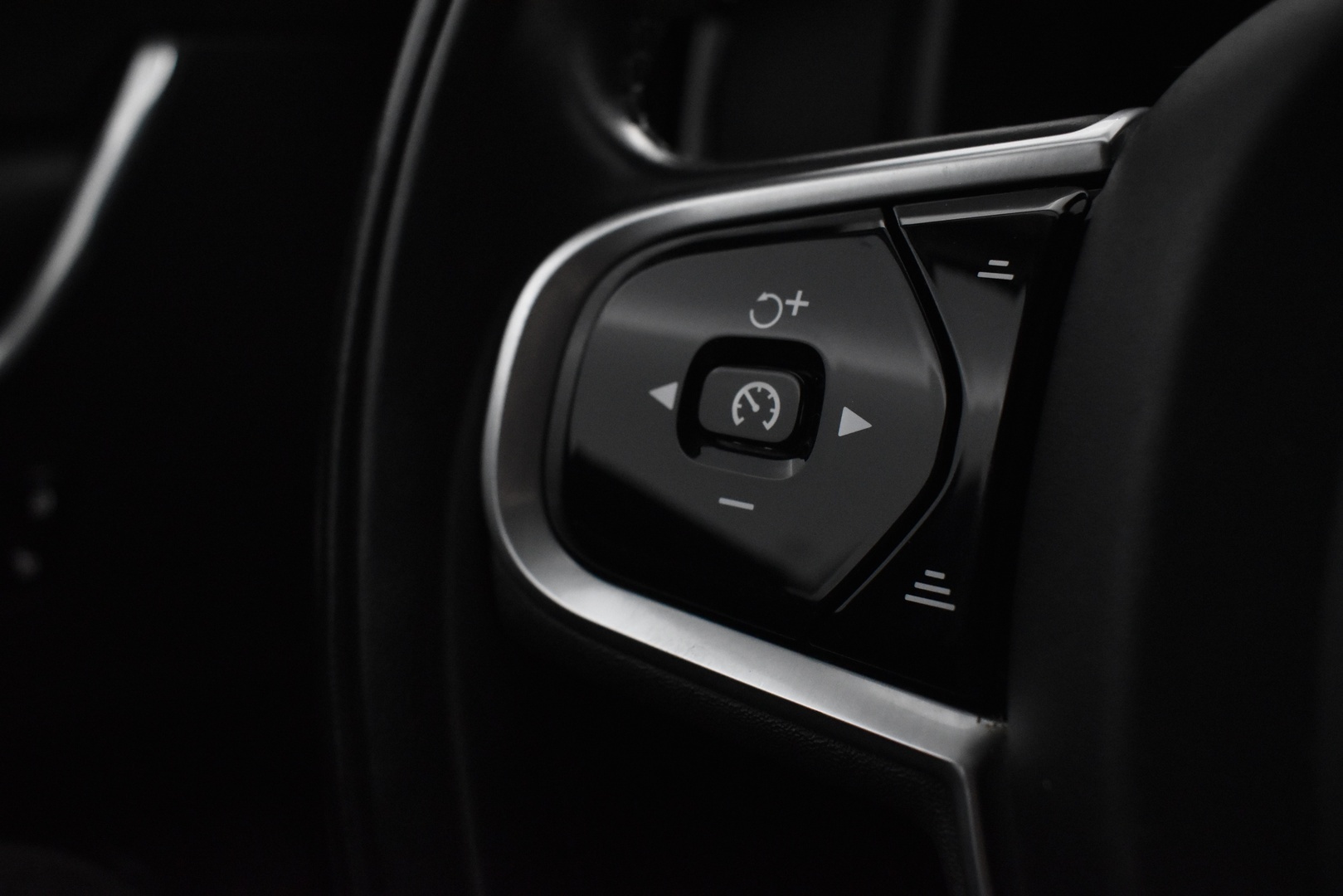 VOLVO V90 Cross Country 2019
