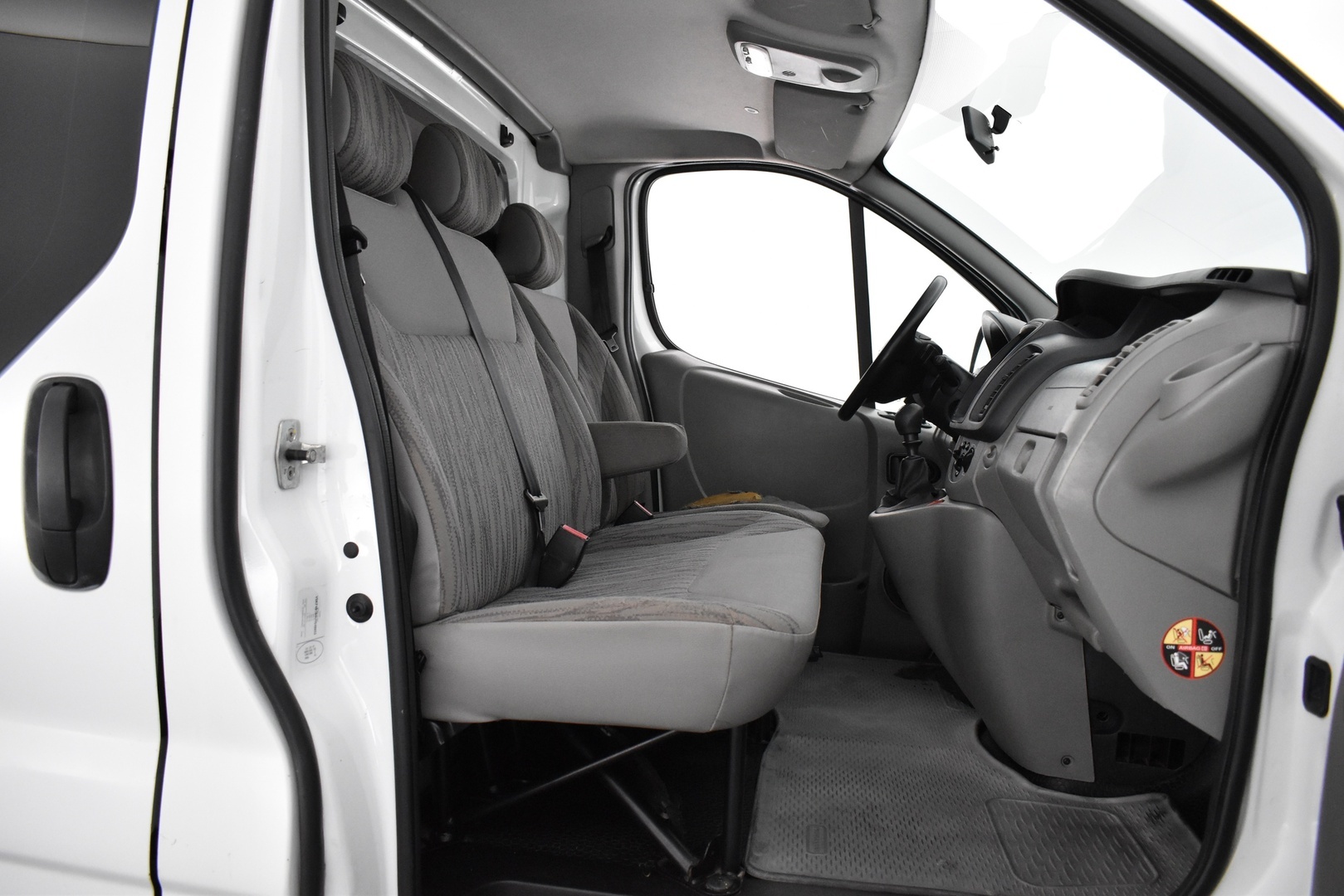 NISSAN Primastar 2014