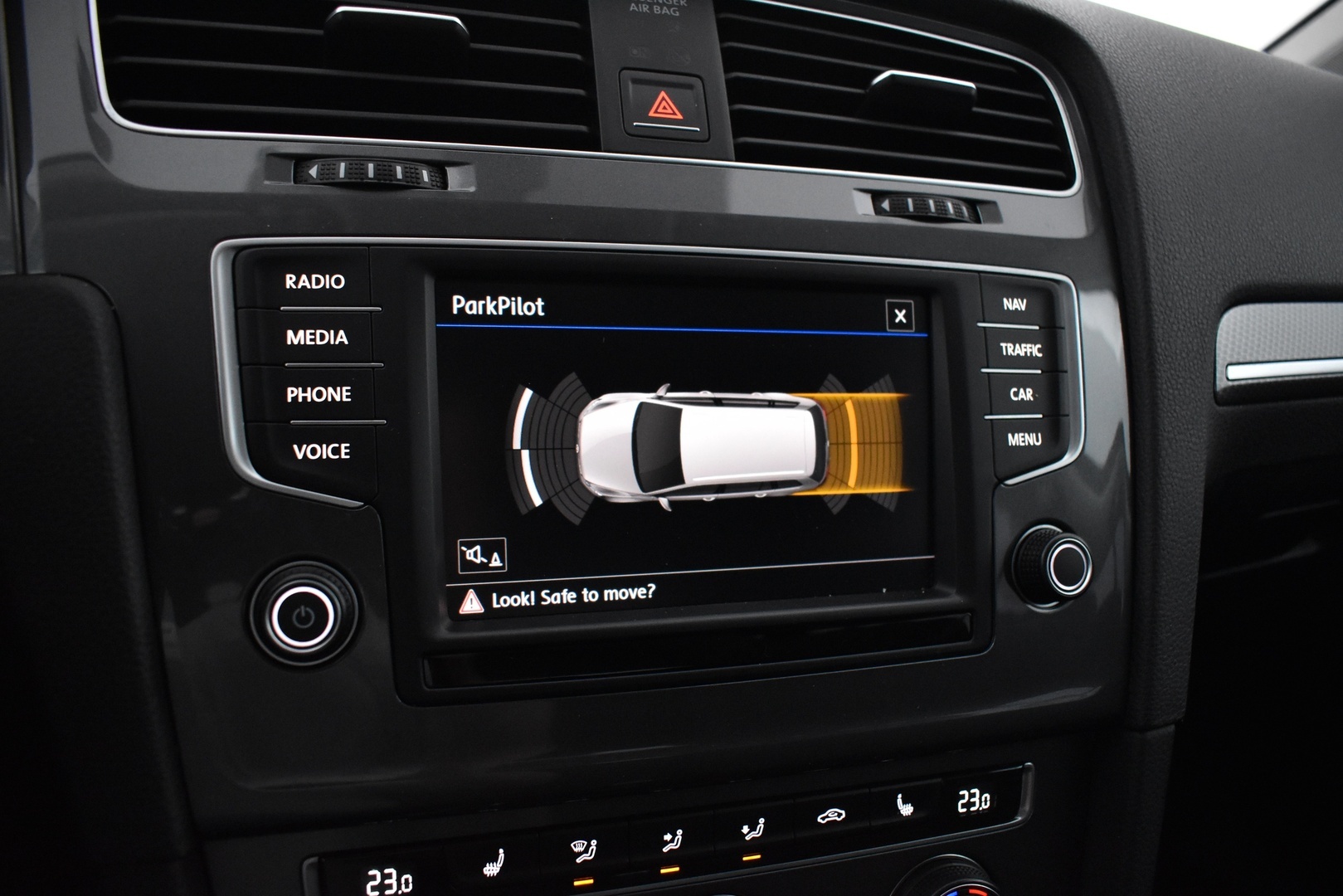 VOLKSWAGEN Golf 2017