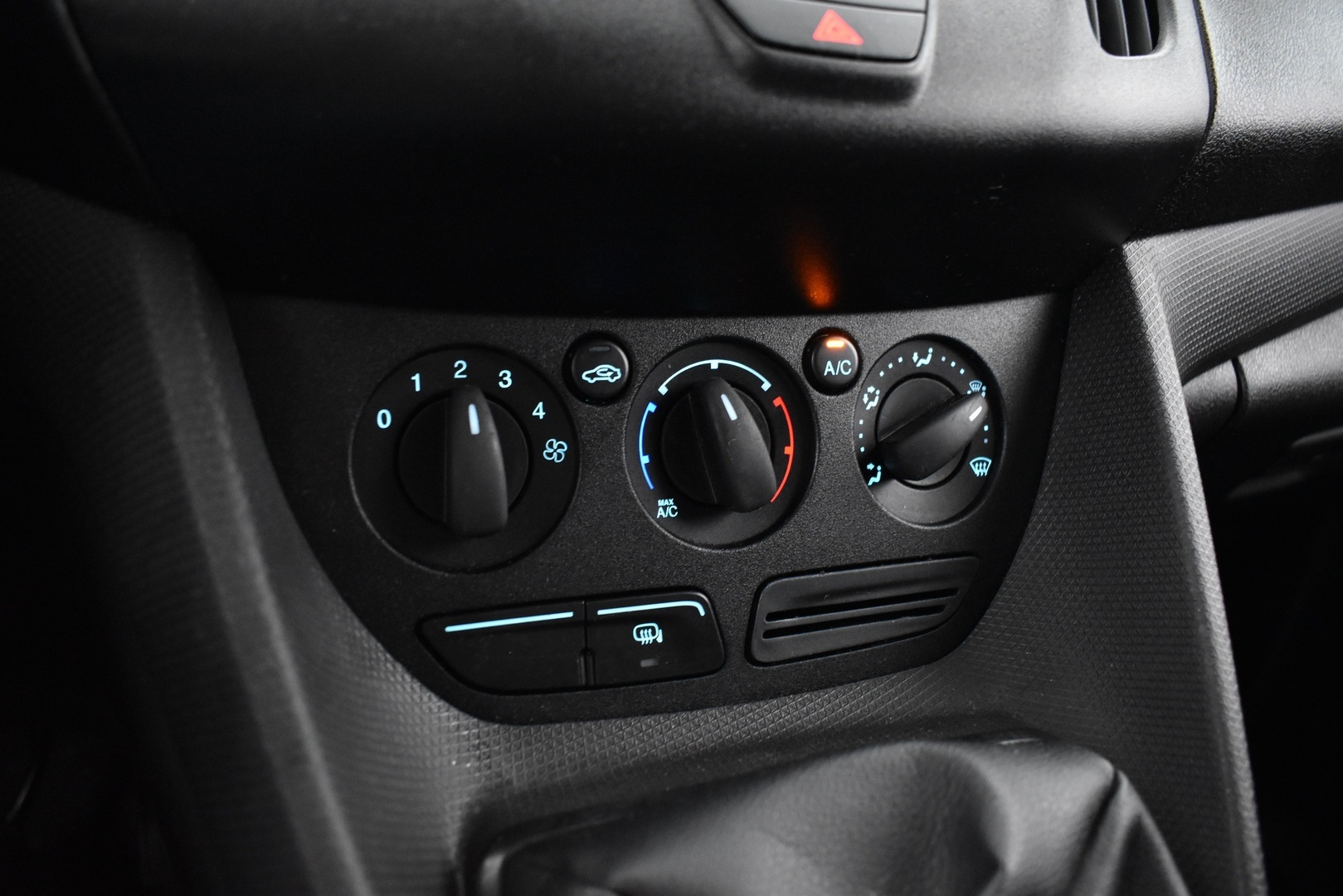 FORD Transit Connect 2015