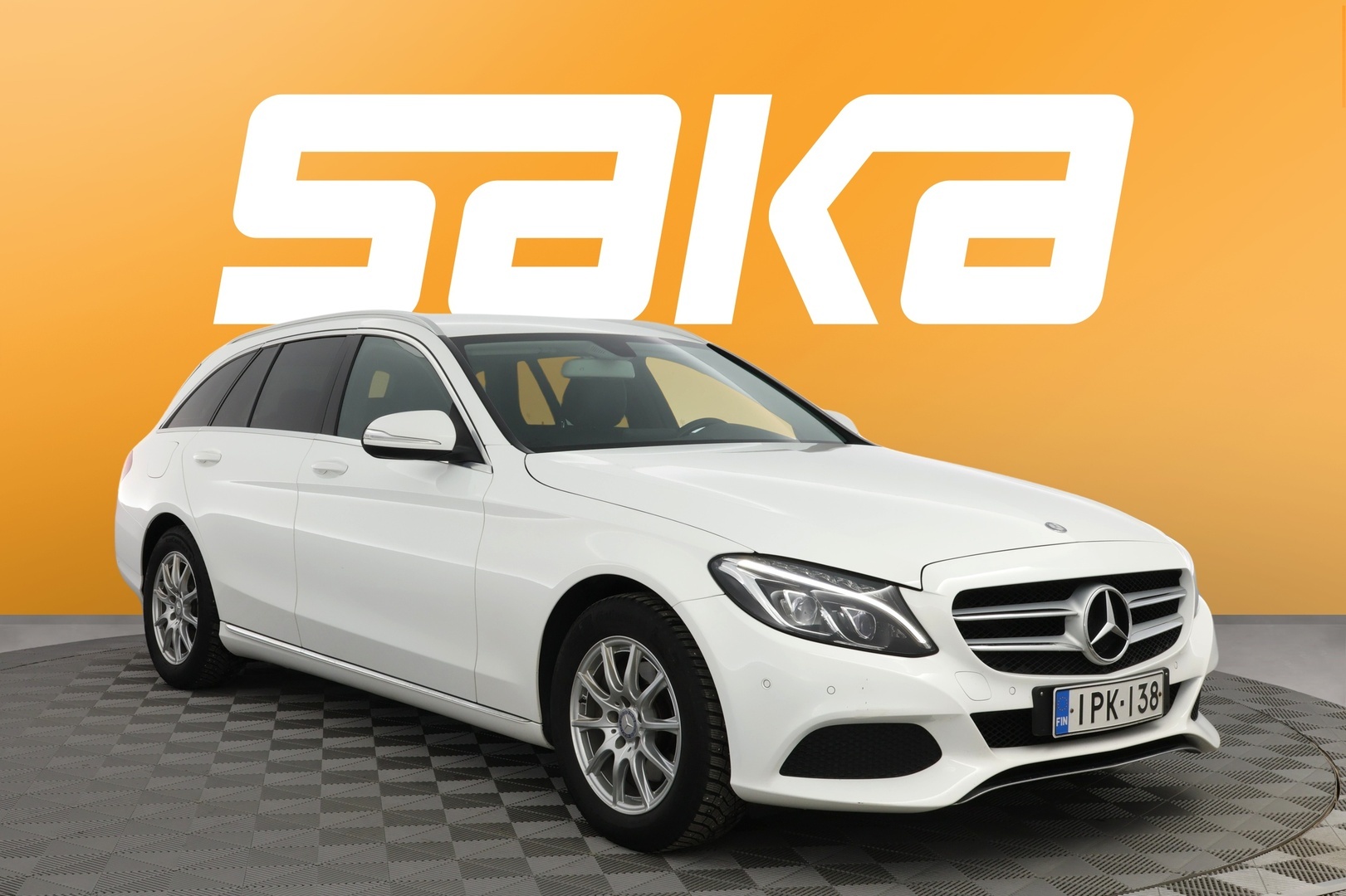 MERCEDES-BENZ C 2015