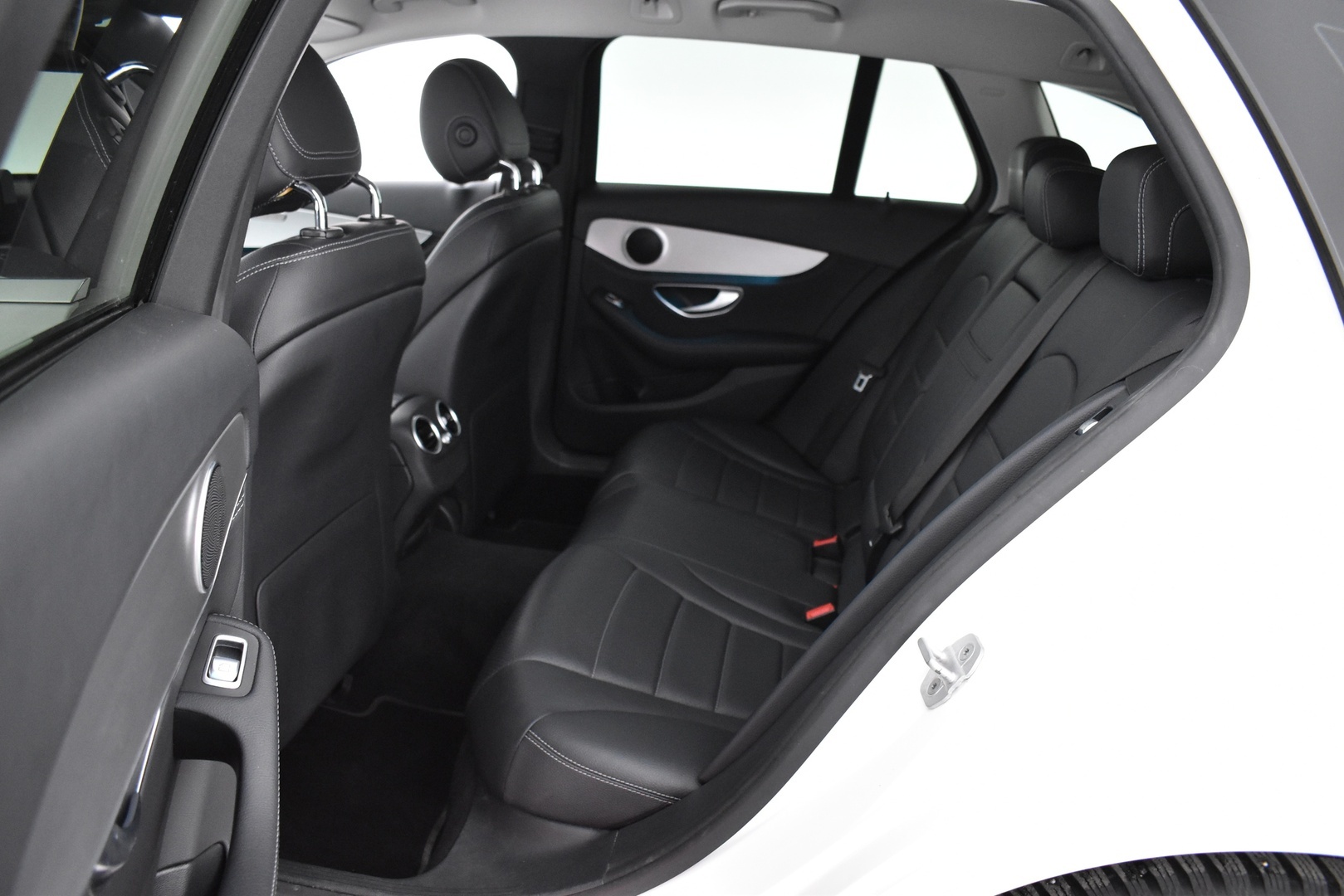 MERCEDES-BENZ C 2015