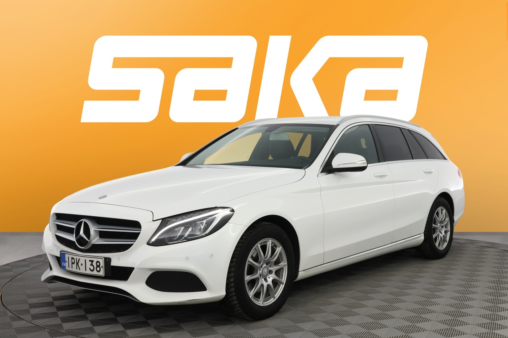 MERCEDES-BENZ C 2015