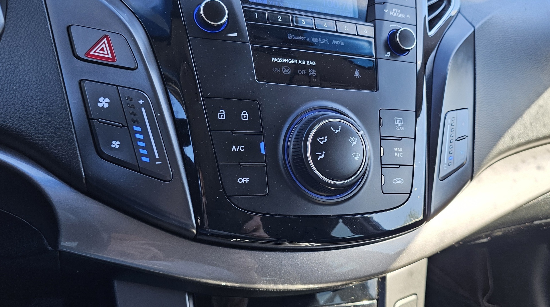 HYUNDAI i40 2013