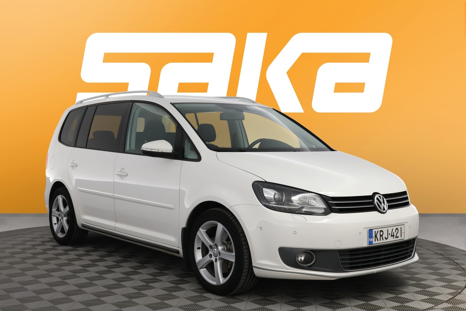 VOLKSWAGEN Touran 2012