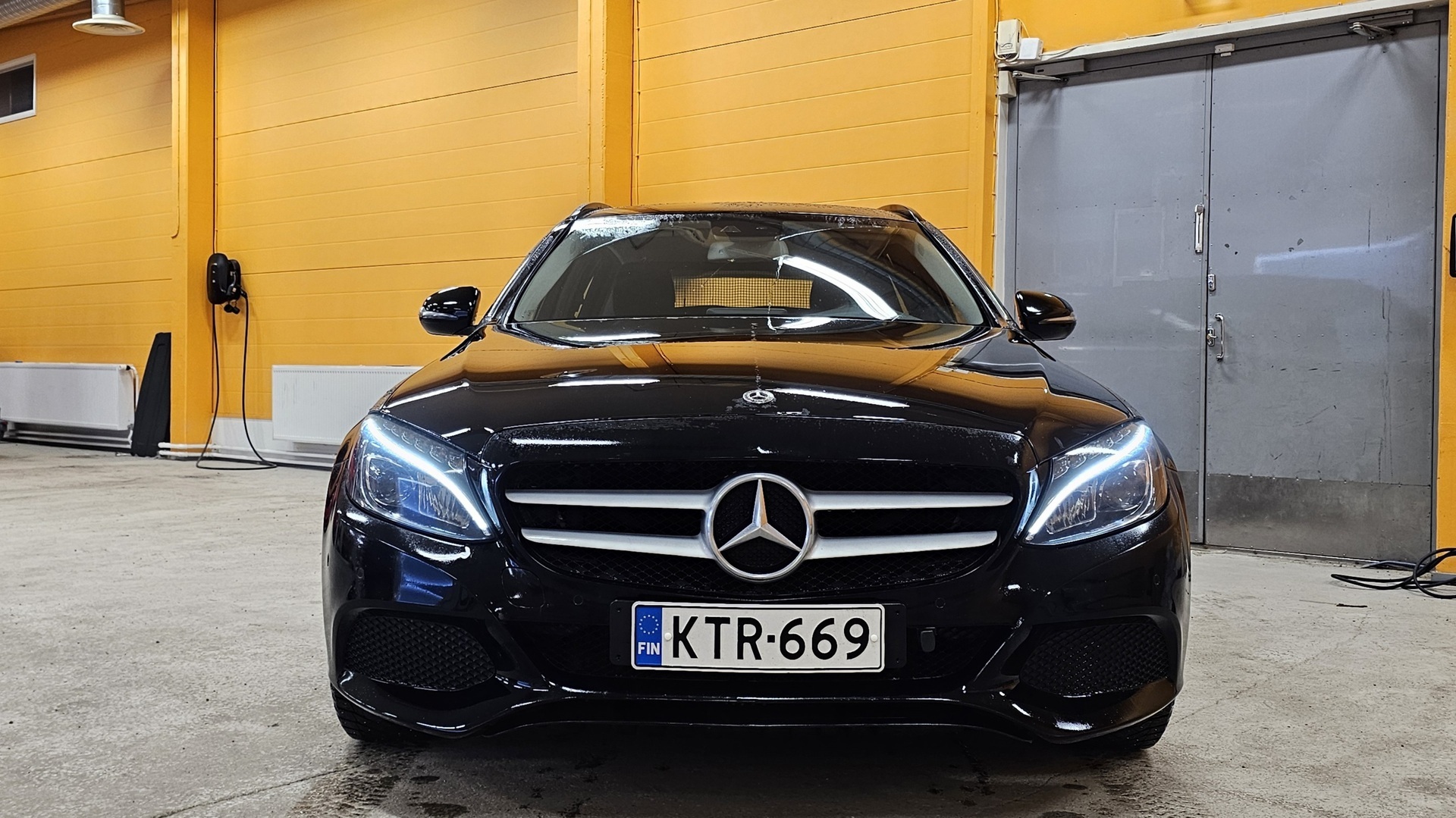 MERCEDES-BENZ C 2018