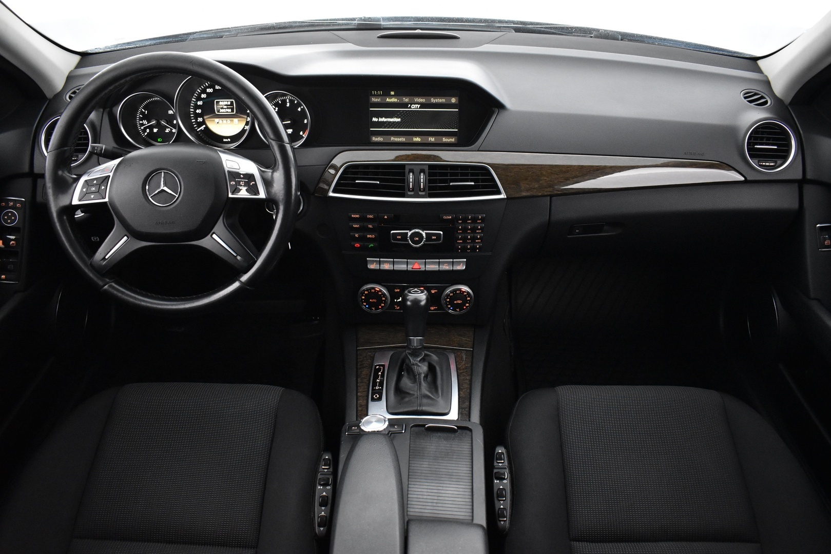 MERCEDES-BENZ C 2012