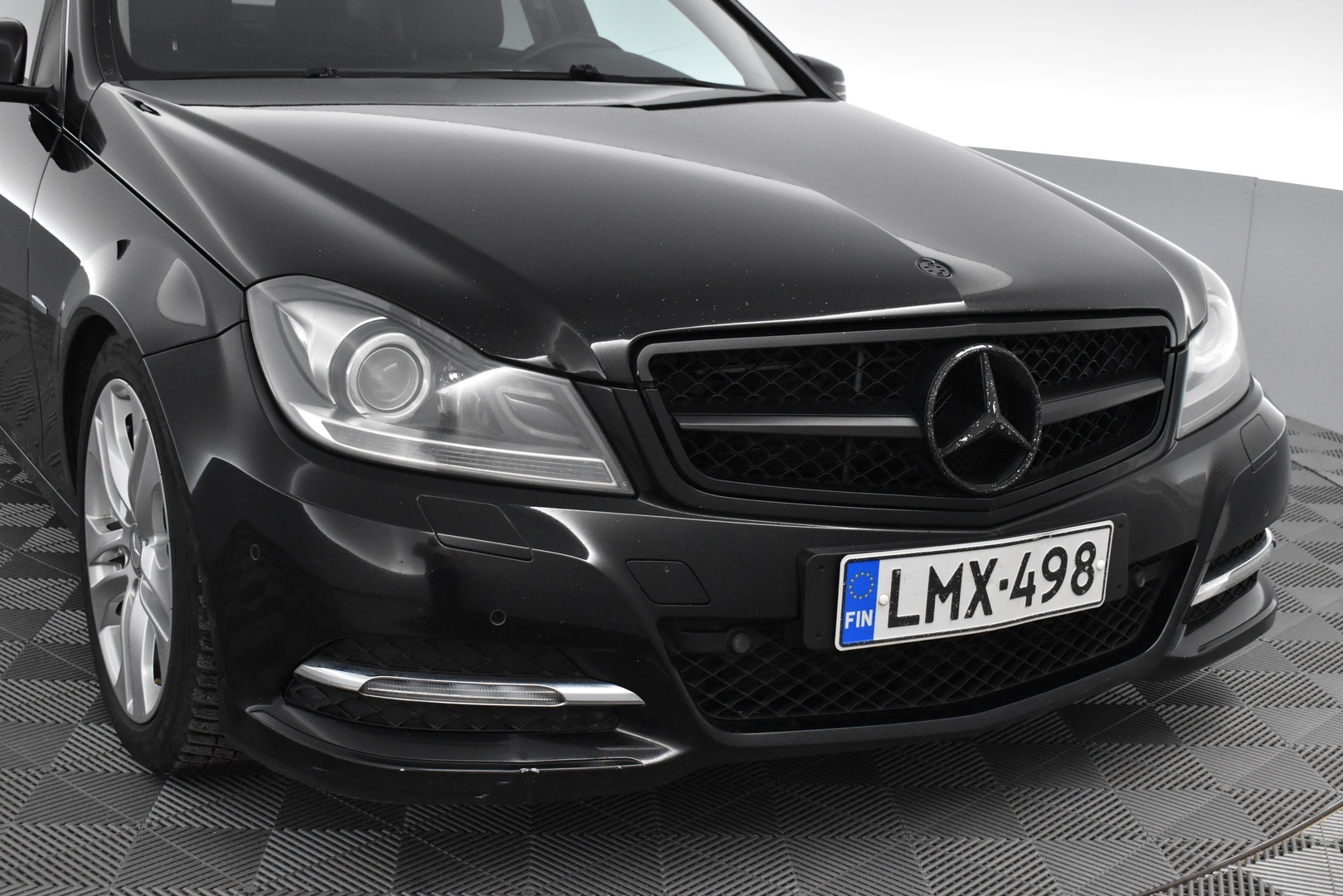 MERCEDES-BENZ C 2012