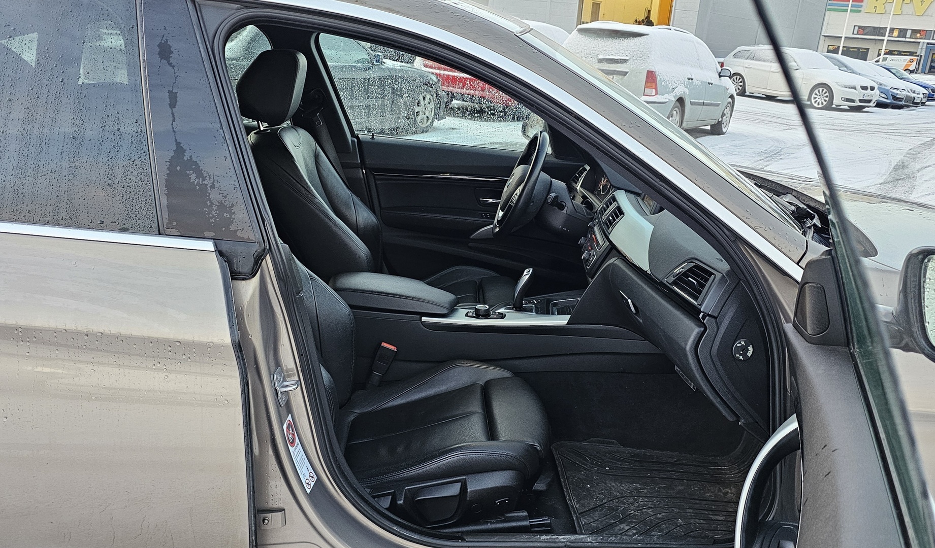 BMW 320 Gran Turismo 2014