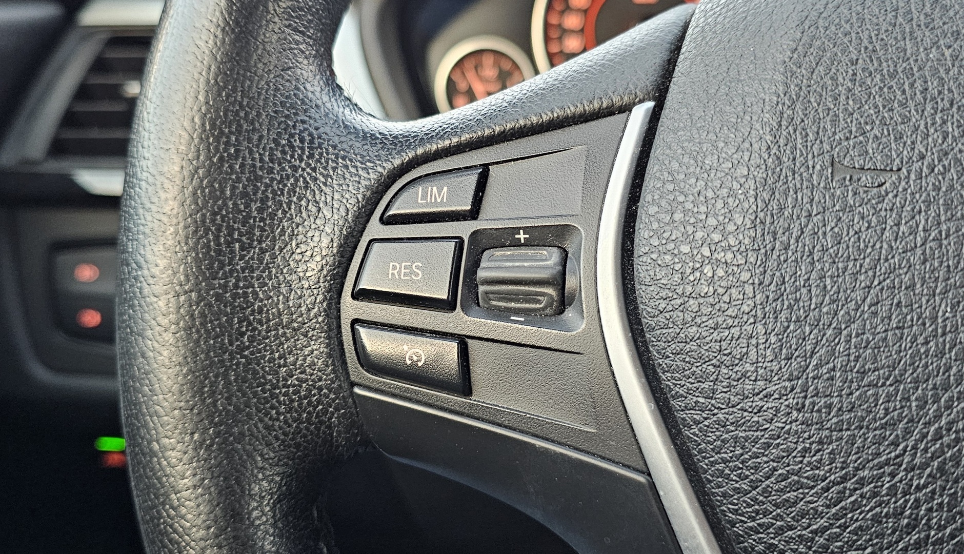 BMW 320 Gran Turismo 2014