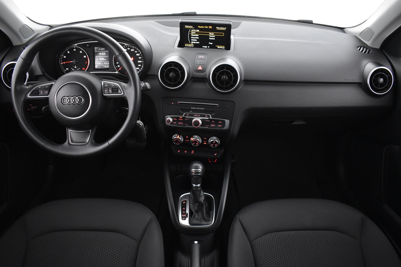 AUDI A1 2018