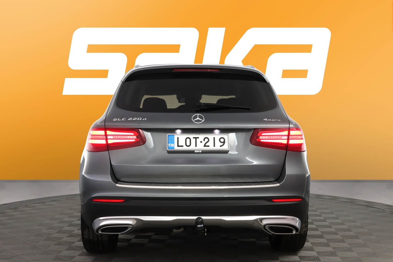 MERCEDES-BENZ GLC 2017