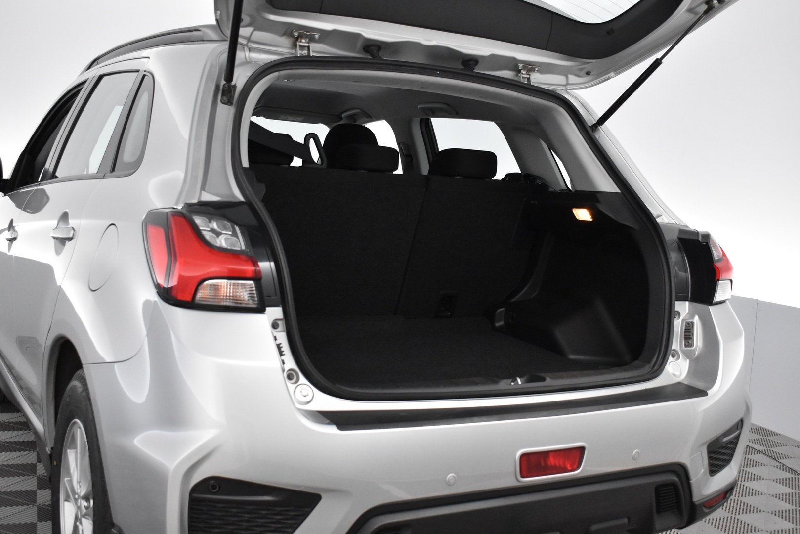 MITSUBISHI ASX 2020