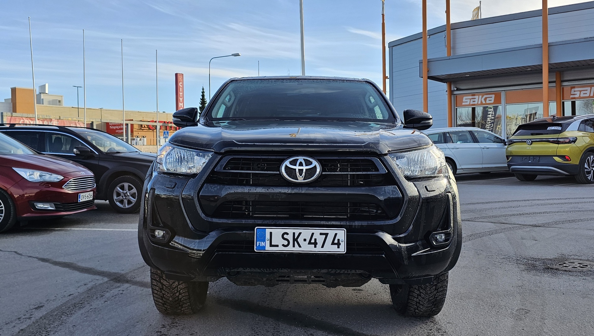 TOYOTA Hilux 2023
