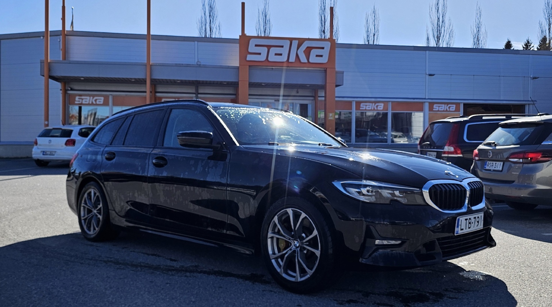 BMW 330 2021