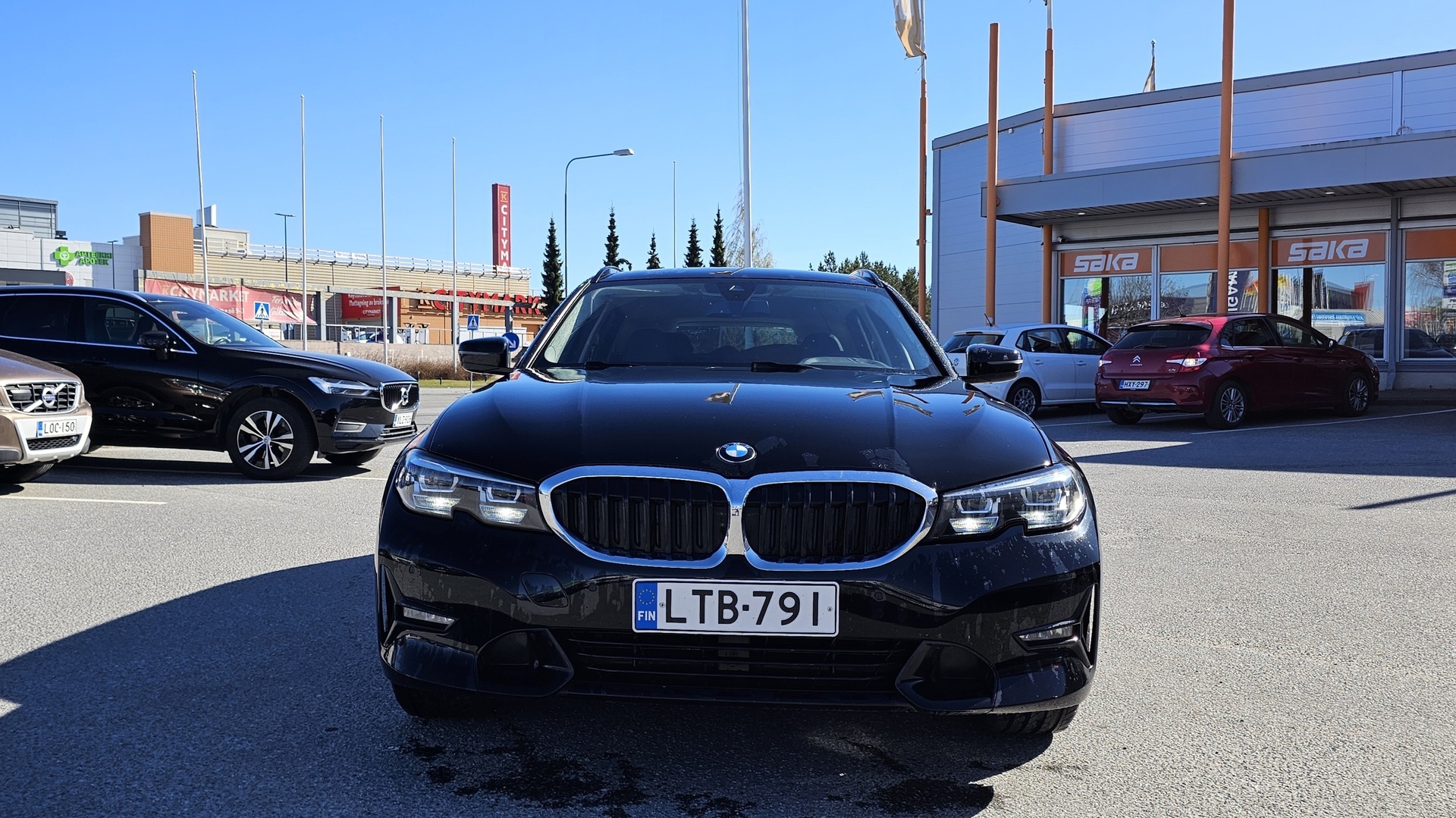 BMW 330 2021