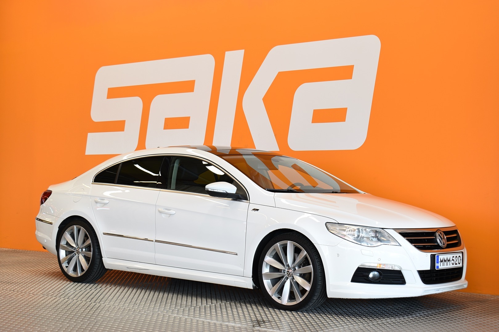 VOLKSWAGEN Passat 2012