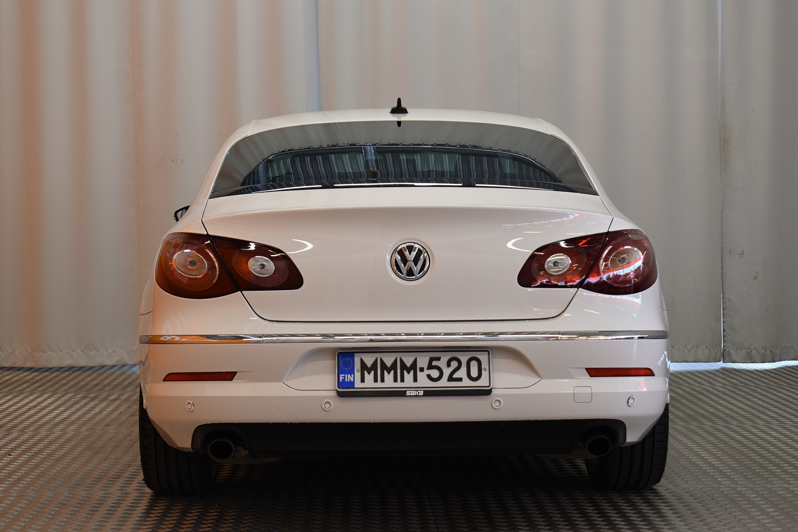 VOLKSWAGEN Passat 2012
