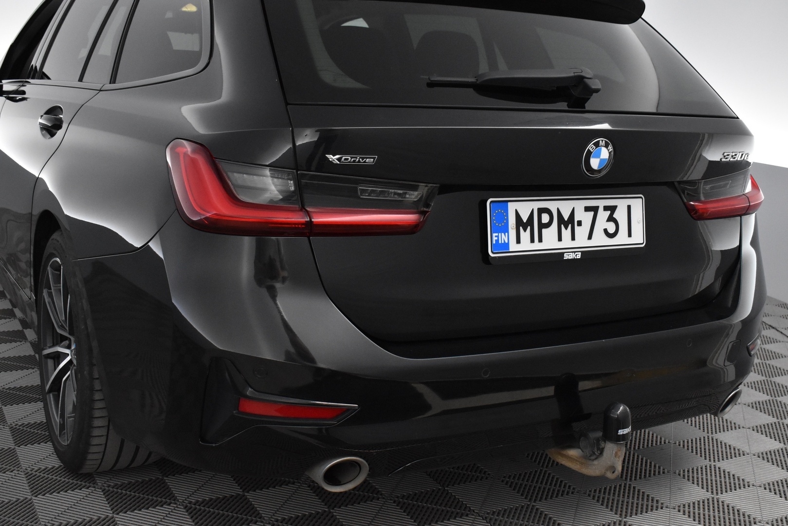 BMW 330 2021